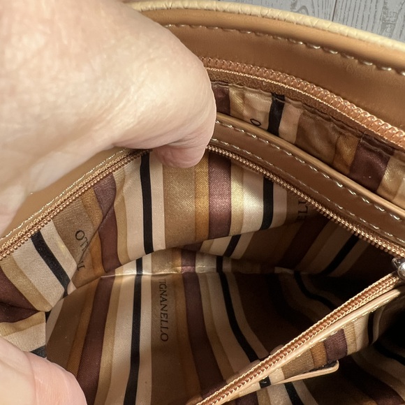 Cream & Brown Tignanello Handbag Crossbody Two Tone Multiple Pocket Classic Chic - Picture 9 of 11